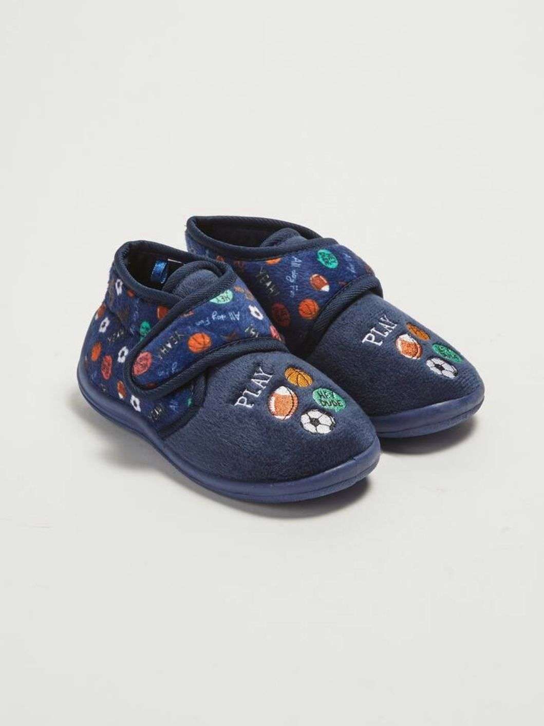 Домашняя обувь  