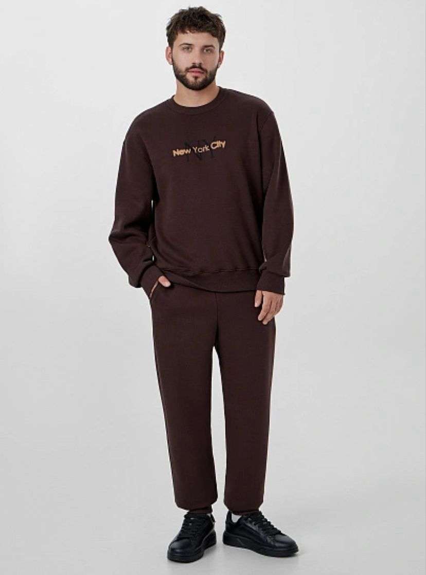 Комплекты одежды  