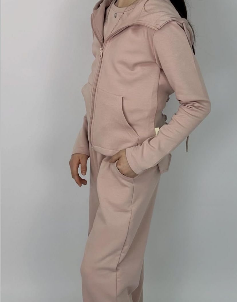 Тройка/Үштік / 